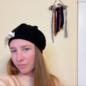 Faith hats • black recycled wool beret hat